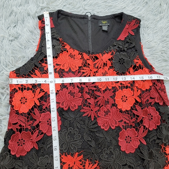 Maternity lace dress Taylor for a pean in the pod red color size M - Picture 4 of 8